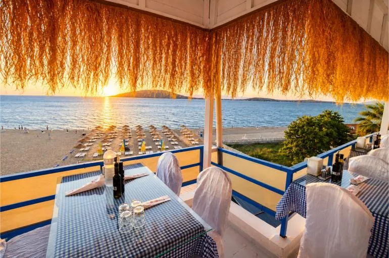 Ayberk Otel Avşa